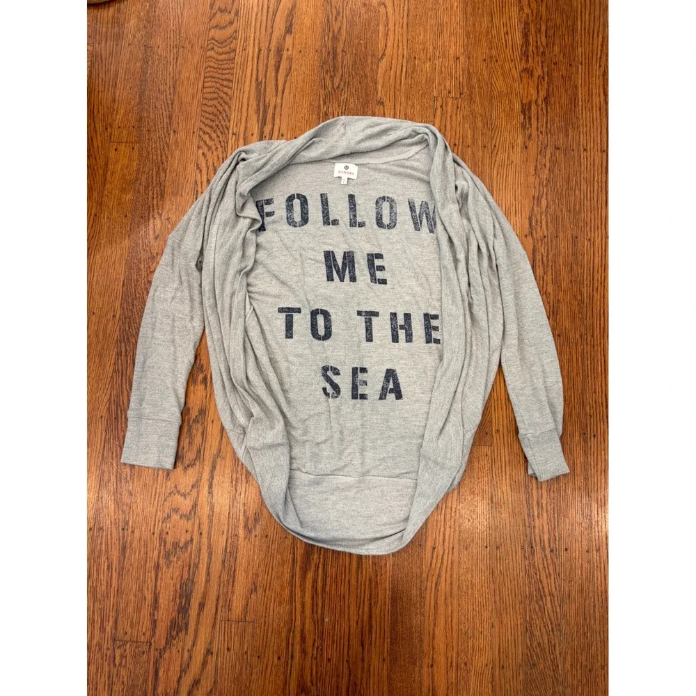 Anthropologie Sundry Follow Me To The Sea Graphic Cocoon Cardigan Gray XS Cozy